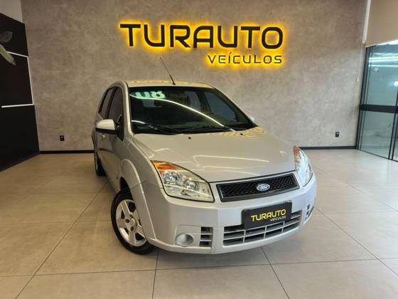 FORD FIESTA 1.6 MPI HATCH 8V FLEX 4P MANUAL FORD FIESTA 1.6 MPI HATCH 8V FLEX 4P MANUAL